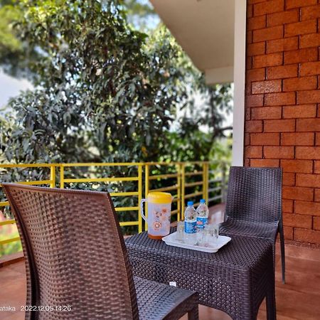 Pool Side Villas Coorg Madikeri Zewnętrze zdjęcie