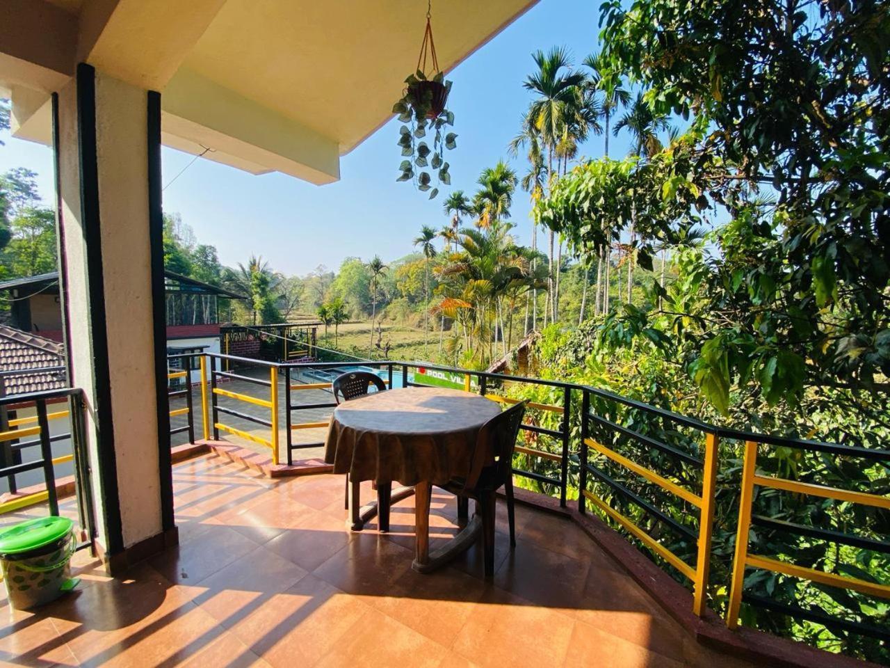 Pool Side Villas Coorg Madikeri Zewnętrze zdjęcie